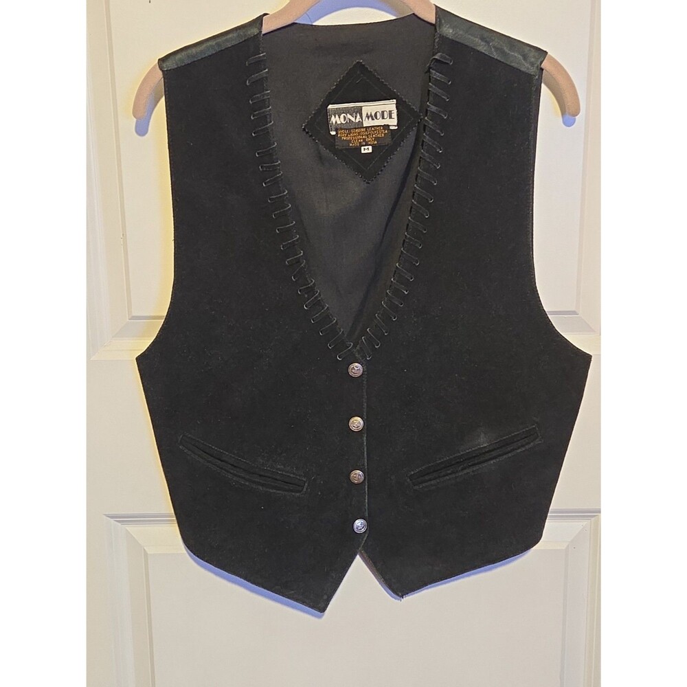 Mona Mode genuine leather vest, size M, made in India Western Style